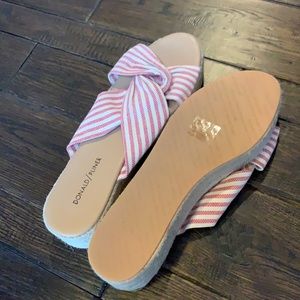 Donald Pliner red striped canvas slides Size 11